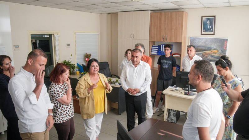 BAŞKAN VEKİLİ AKKAN ÇALIŞANLARINI DİNLEDİ