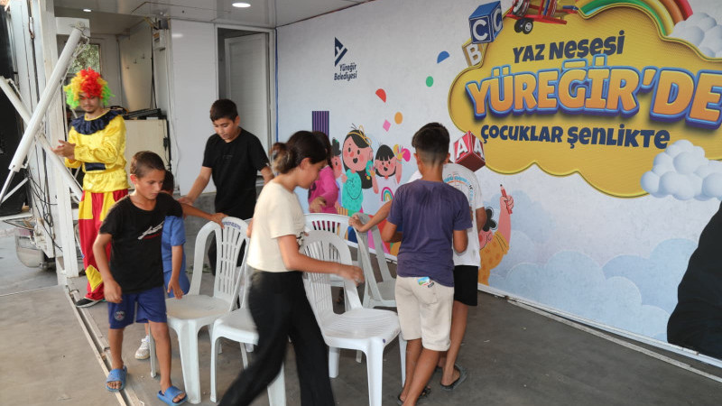 YÜREĞİR BELEDİYESİ ÇOCUK ŞENLİKLERİ BAŞLADI