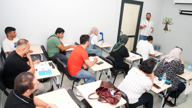 SEYHAN BELEDİYESİ’NDEN ENGELLİ BİREYLERE ÜCRETSİZ KURS DESTEĞİ