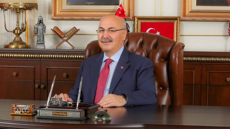 VALİ KÖŞGER, “EĞİTİM CAMİAMIZA HAYIRLI OLSUN”