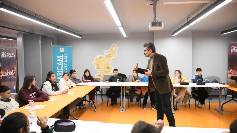 SARICAM’DA EĞİTİME GÜÇLÜ DESTEK