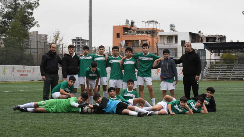 YAVUZLAR ORTAOKULU ADANA ŞAMPİYONLUĞUNA KİLİTLENDİ