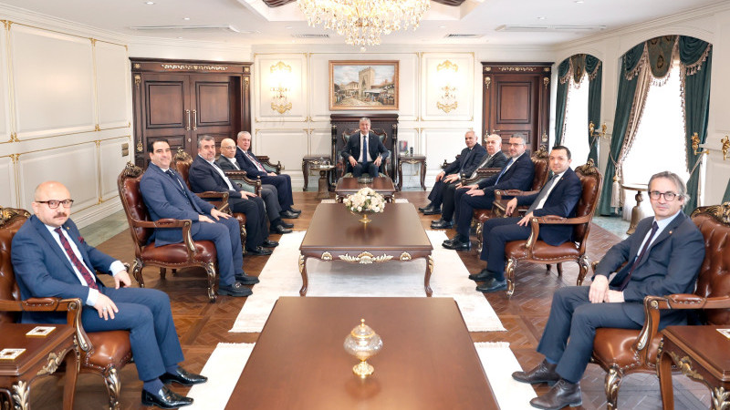 ADASO’DAN ADANA VALİSİ YAVUZ’A ZİYARET