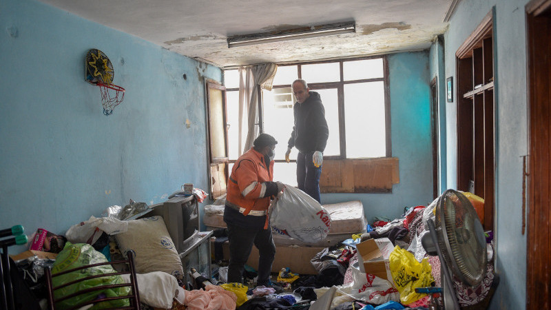 SEYHAN’DA “ÇÖP EV” OPERASYONU