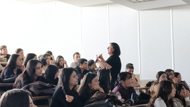 Abdi Sütcü Sağlık Hizmetleri MYO’da HPV Farkındalığı Semineri Düzenlendi