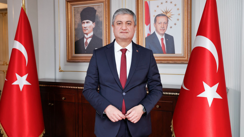 VALİ YAVUZ: “BAYRAMIN, HUZUR VE BEREKET GETİRMESİNİ TEMENNİ EDİYORUM”