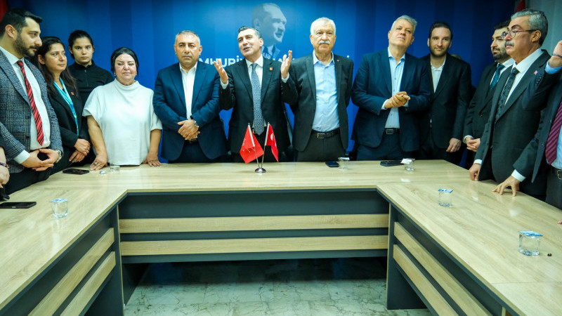 CHP Adana İl Başkanlığı’nda Bayramlaşma Töreni