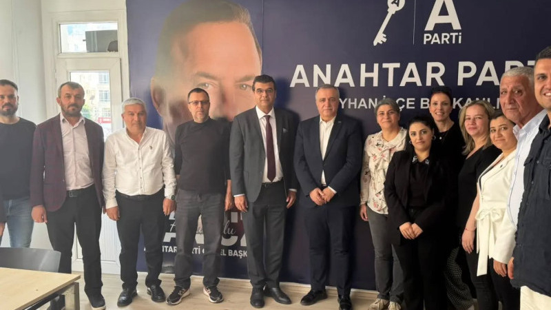 ALİ ÇELİK, ADANA’DA TEŞKİLATLARA YOL HARİTASINI ANLATTI