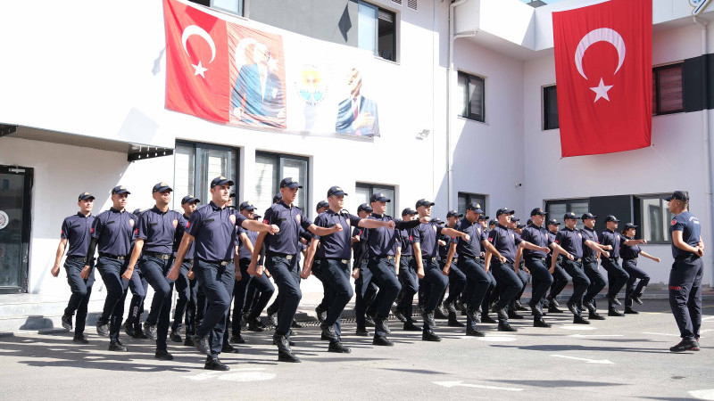 50 itfaiyeci yemin ederek görevine başladı