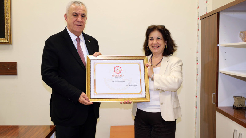 ADASO BAŞKANI ZEKİ KIVANÇ MAZBATASINI ALDI