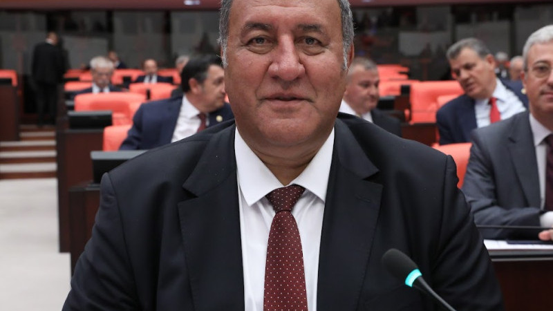 Bakan Dönmez, Niğde’de elektrik ve doğalgazı kesilen abone sayılarını açıkladı 