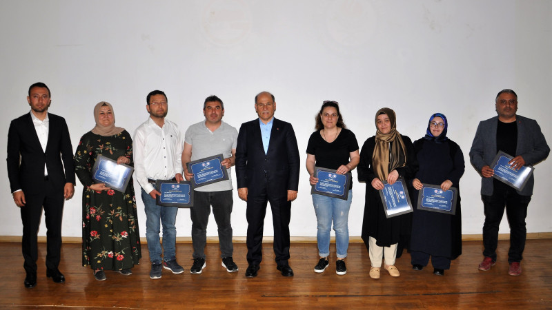 BİR BİLENLE BİLGE NESİL PROJESİNDE ÖDÜLLER SAHİPLERİNİ BULDU