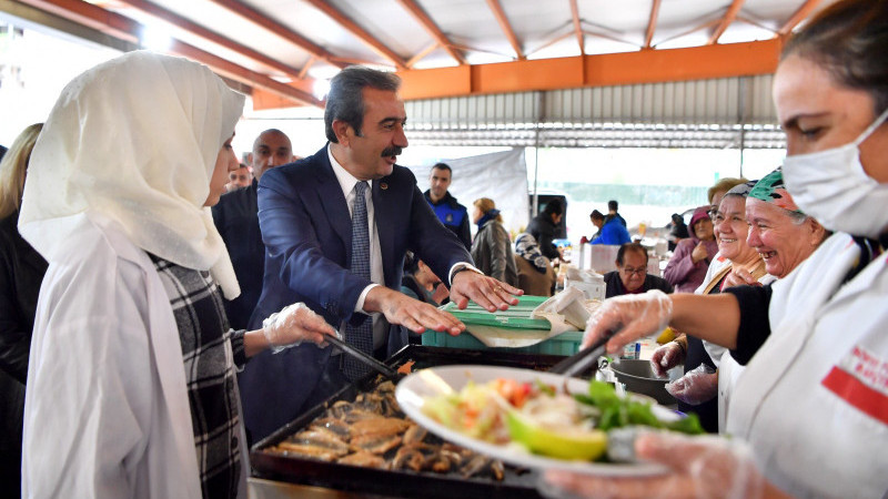 El emeği göz nuru ürünler bu pazarda
