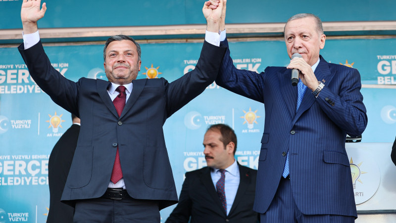 KOCAİSPİR: ‘ADANALI BİLLBOARD BELEDİYECİLİĞİNE SON VERECEK’