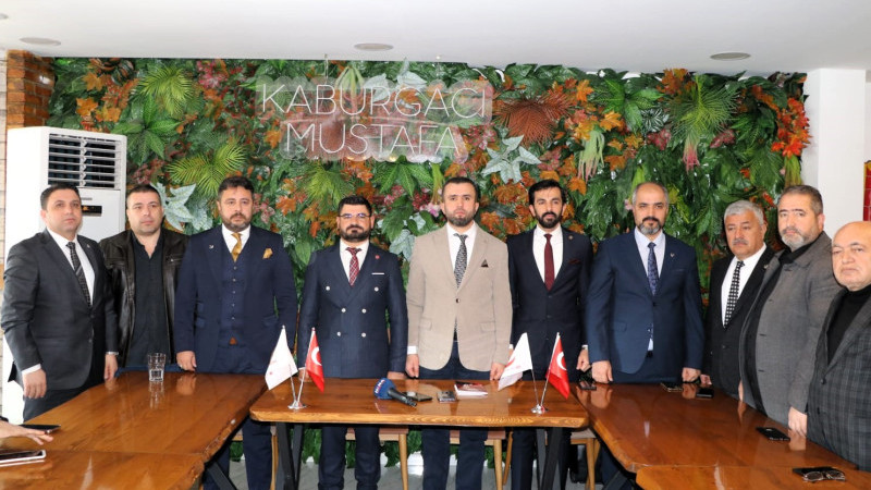 ÇUKUROVA'YA 'AHLAKLI BELEDİYECİLİK' GELİYOR
