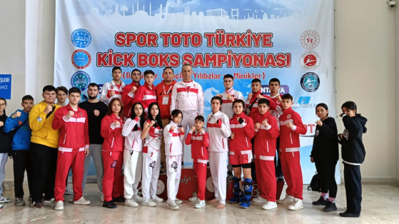 Türkiye şampiyonasına Öz Hilal damgası
