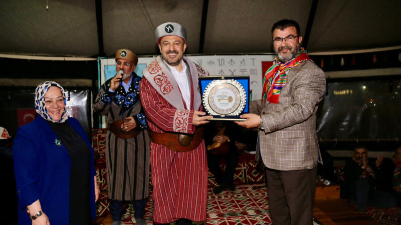 NACAR, YÜREĞİR'İN ANAHTARINI ALDI