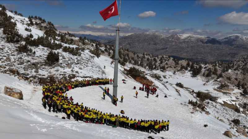MERHUM LİDER YAZICIOĞLU, ÖLÜMÜNÜN 15. YILDÖNÜMÜNDE ANILDI