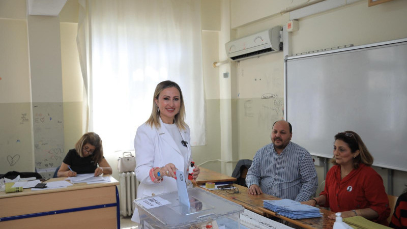 FİRDEVS CİNGÖZLER OYUNU KULLANDI