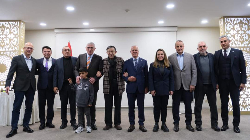“ADANA’YI AYAĞA KALDIRACAĞIM”
