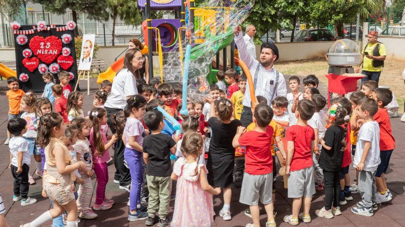 SEYHAN’DA 23 NİSAN  ŞENLİĞİ’NE BÜYÜK İLGİ