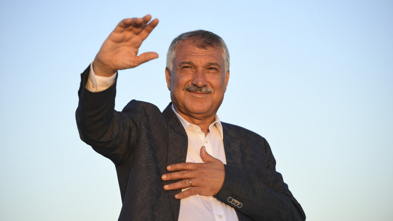 KARALAR: BARIŞ İÇİNDE NİCE BAYRAMLARA