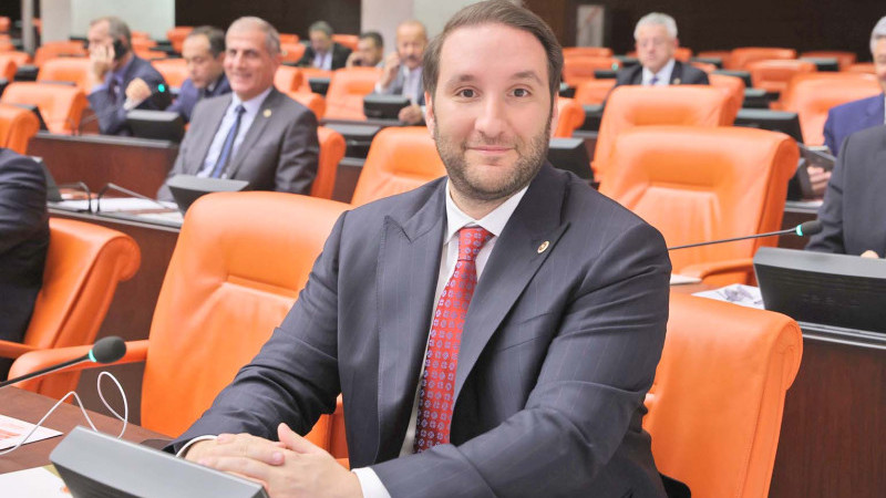 İYİ Parti Adana Milletvekili Bilal Bilici partisinden istifa etti