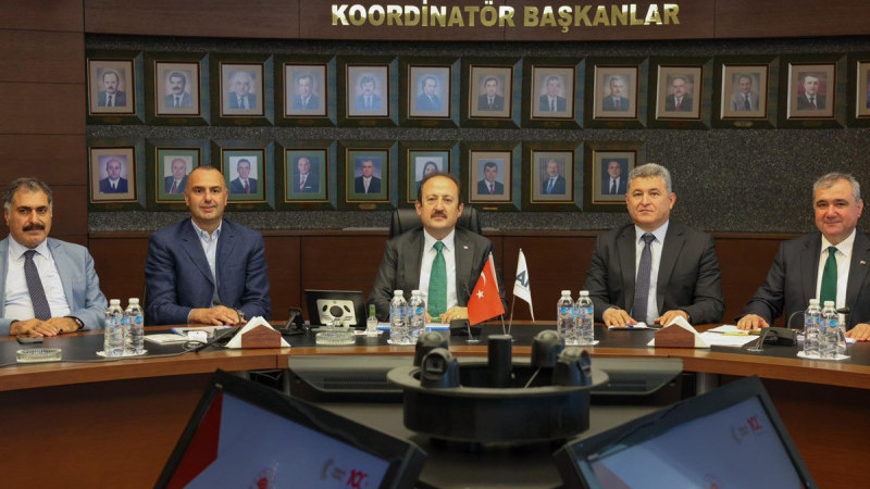 TÜRKİYE’NİN İLK YARI YAŞ MEYVE SEBZE İHRACATI 1,71 MİLYAR DOLAR