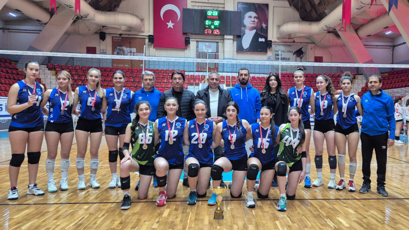SEYHAN BELEDİYESPORLU GENÇ KADIN VOLEYBOLCULAR ADANA 2’NCİSİ OLDU