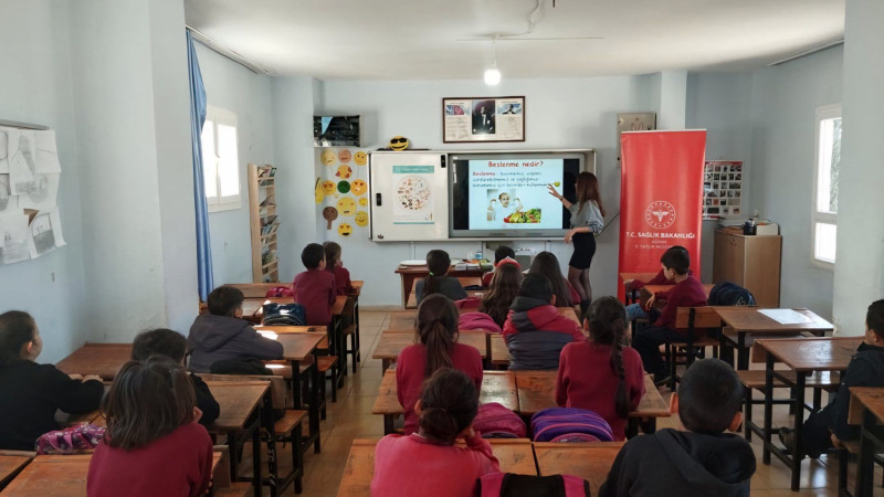 OBEZİTEYE KARŞI SAĞLIKLI BESLENME