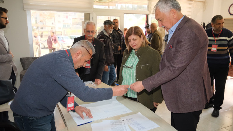 KARALAR, “HALKIMIZ, TEPKİSİNİ DEMOKRATİK ŞEKİLDE DİLE GETİRİYOR”
