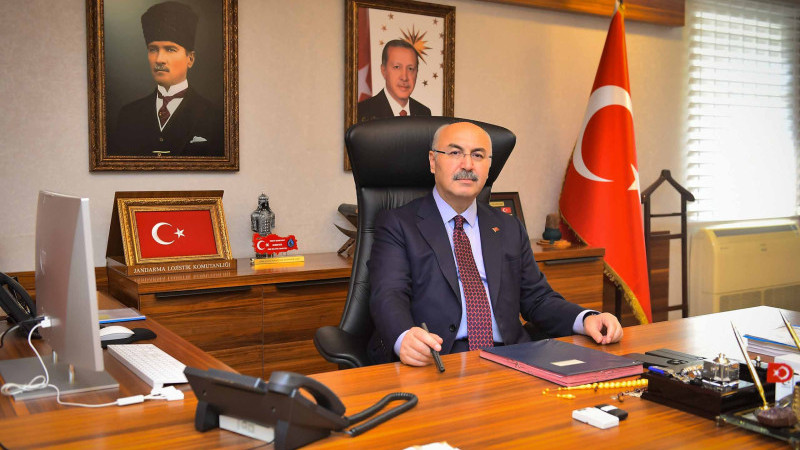 VALİ KÖŞGER, “1 MAYIS ONURLU MÜCADELENİN SEMBOLÜ MÜSTESNA BİR GÜNDÜR”