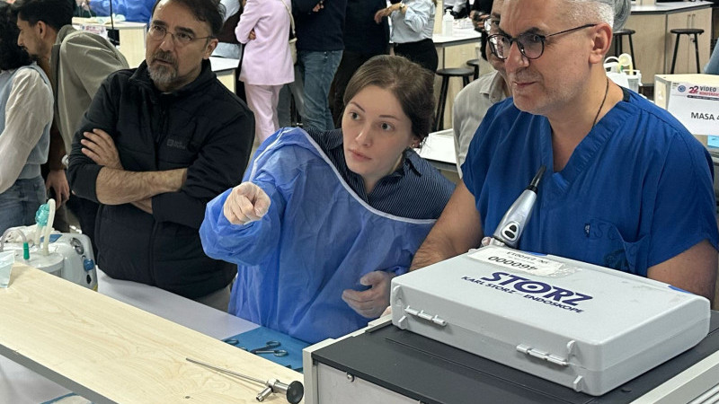 KULAK BURUN BOĞAZ HEKİMLERİNE BALCALI’DA KADAVRA KURSU