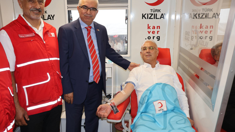BAŞKAN KANLI’DAN KAN BAĞIŞI ÇAĞRISI!
