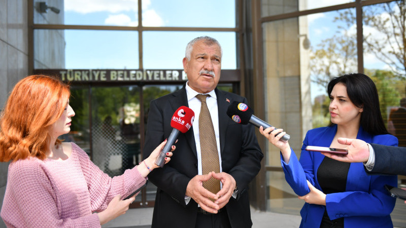 KARALAR’DAN CUMHURBAŞKANI YARDIMCISI YILMAZ’A ZİYARET