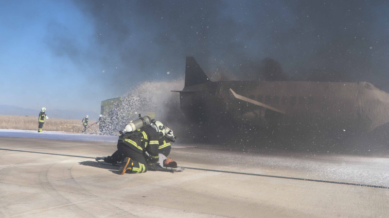 Uçak Kazası Senaryosu Gerçeğini Aratmadı