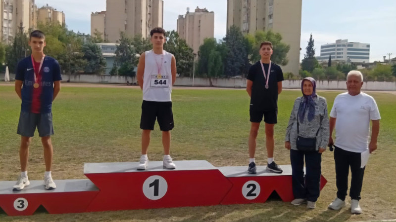 MİLLİ ATLET HASAN TEKİN ANISINA ATLETİZM MÜSABAKASI DÜZENLENDİ