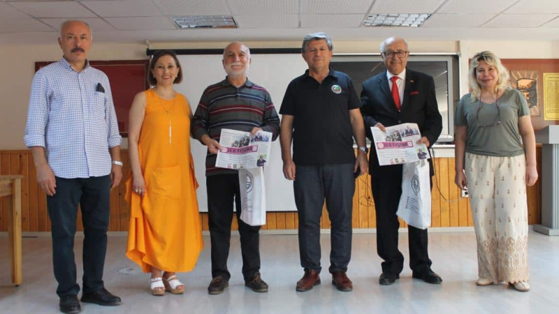 GAZETECİ ÖZKE, GENÇ İLETİŞİMCİLERLE DENEYİMLERİNİ PAYLAŞTI