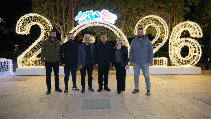 ADANA’DA 10 NOKTADA YENİ YIL IŞIKLANDIRMASI