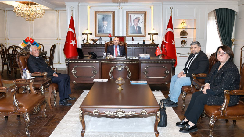 5 OCAK PLATFORMUNDAN VALİ KÖŞGER'E ZİYARET