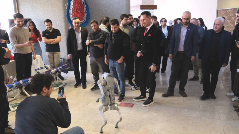 Yapay zeka temelleri ve inşaat sektöründe pratik uygulamaları sunuldu