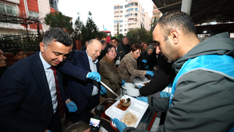 YÜREĞİR BELEDİYESİ’NDEN BİRLİK VE BERABERLİK İFTARI