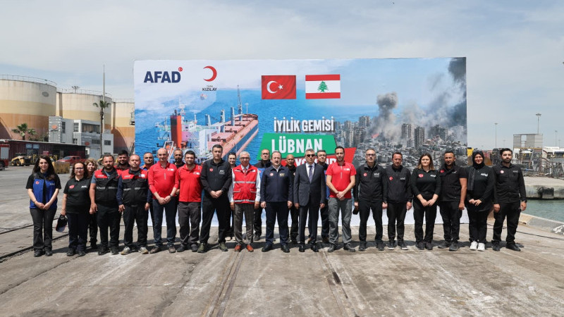 TÜRK KIZILAY’DAN LÜBNAN’A UMUT TAŞIYAN YARDIM SEFERBERLİĞİ