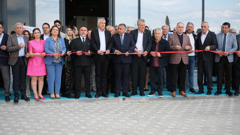 Canyon Hotel kapılarını  görkemli bir törenle açtı