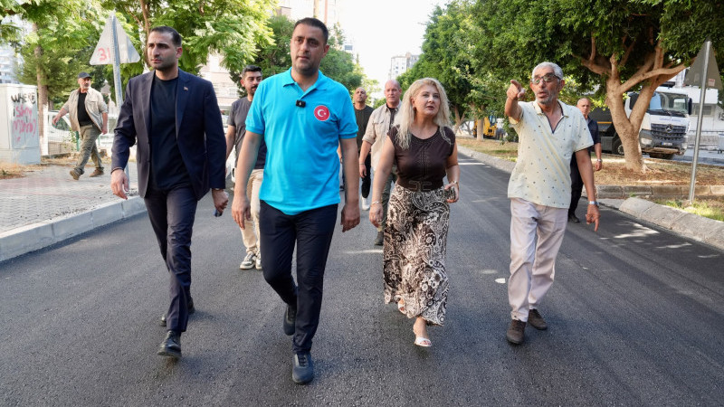 BAŞKAN KOZAY TOROS MAHALLESİ’NDE ASFALT ÇALIŞMALARINI YERİNDE İNCELEDİ