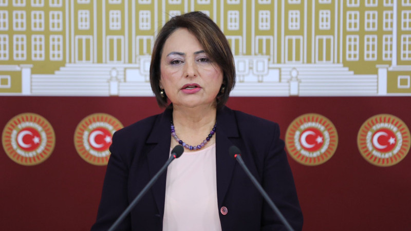 “Milletin malını satarak hazine açığı kapatılamaz”
