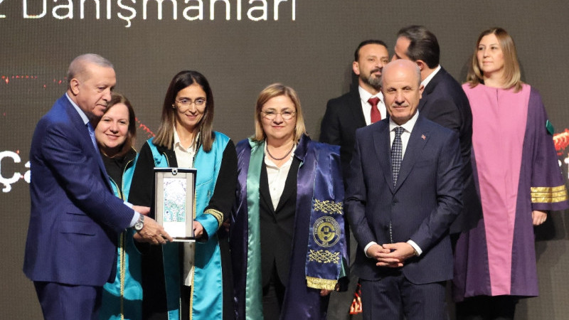 Çukurova Üniversitesine YÖK Üstün Başarı Ödülü